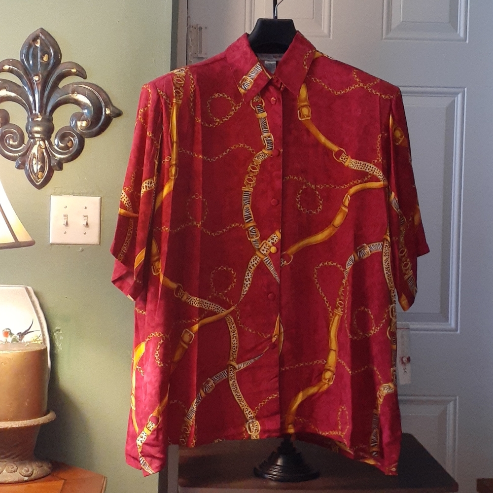 Beverly Rose short sleeve blouse